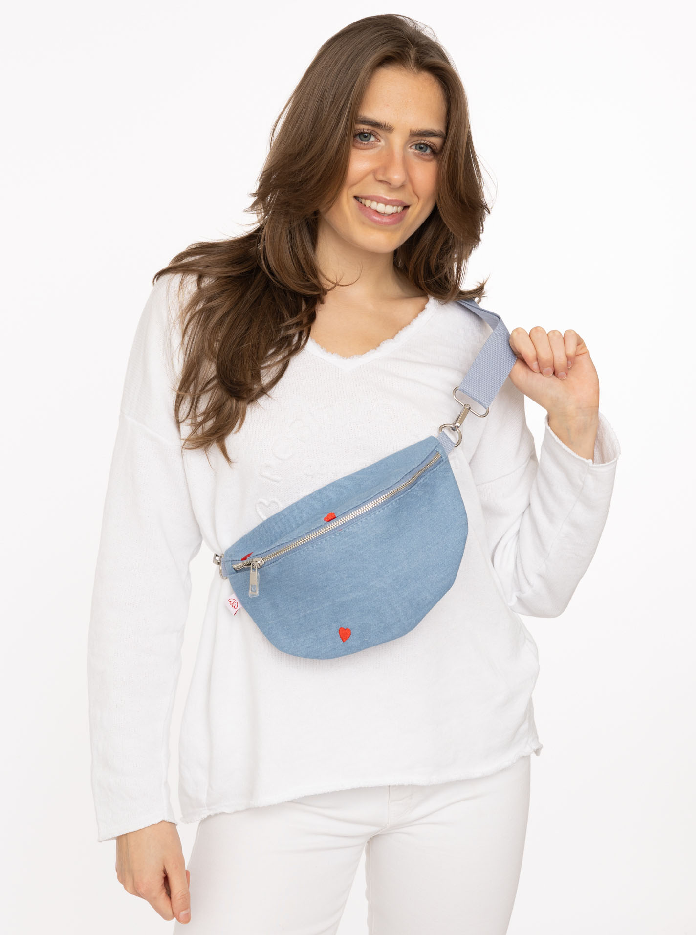 ART6968a55e4d99c_018_IMG_1287 Crossbody Denim "Herzen"