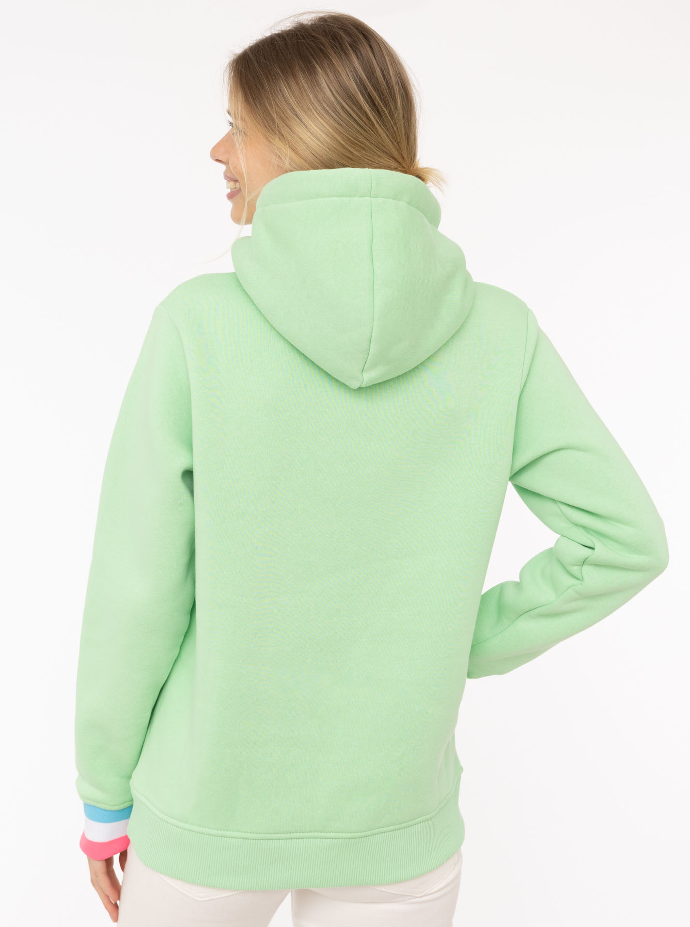 ART686e72fc822d3_067_231082392