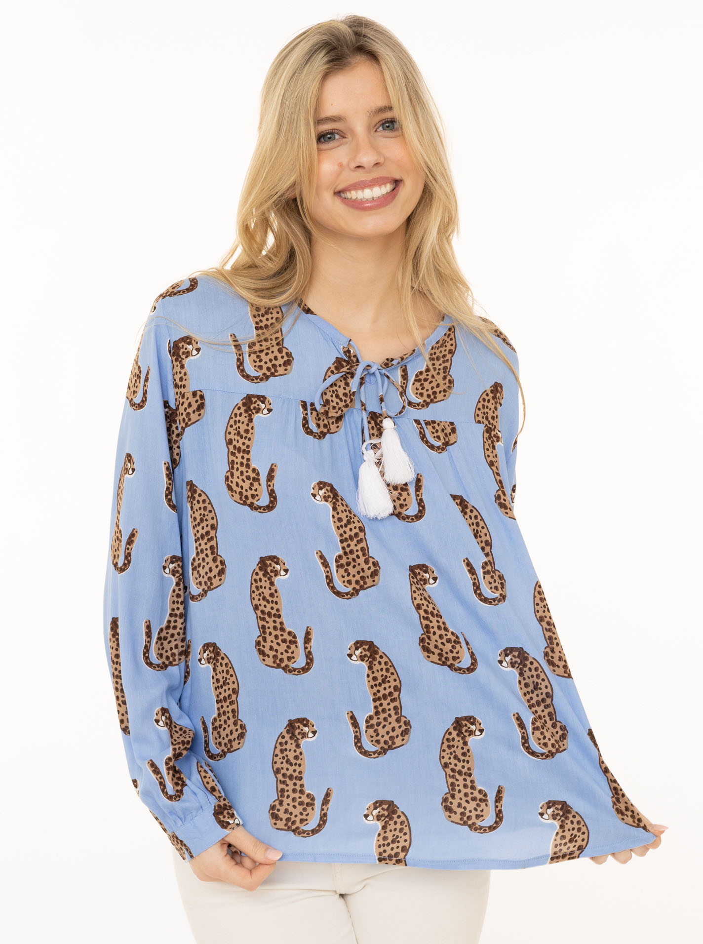 ART695fc9a303175_084_IMG_0190-3 Bluse "Lovely Leopard"