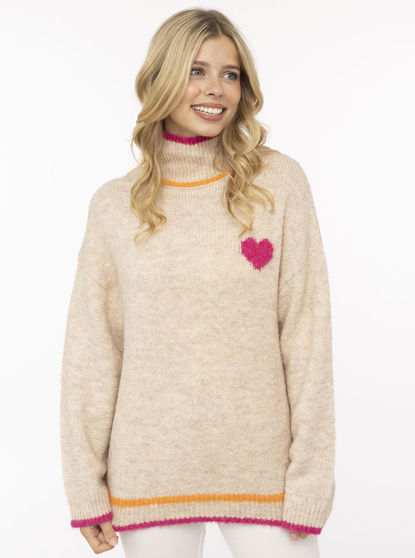 High Neck Pullover "Heart"