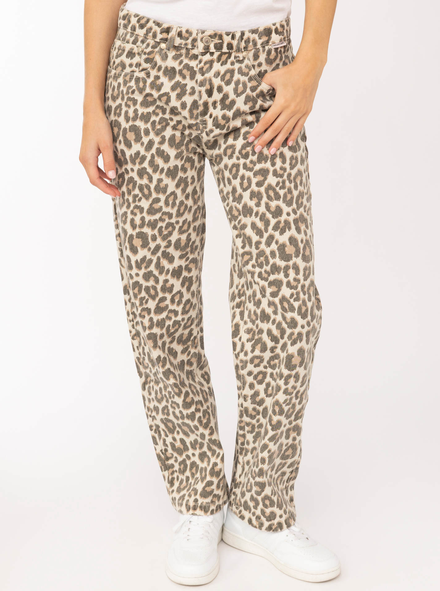 Straight Leg Jeans "Leo Love"