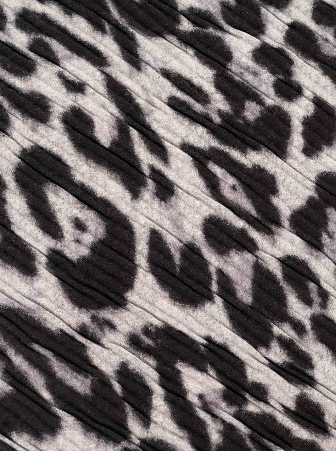 Schal "Gekrepptes Leo"
