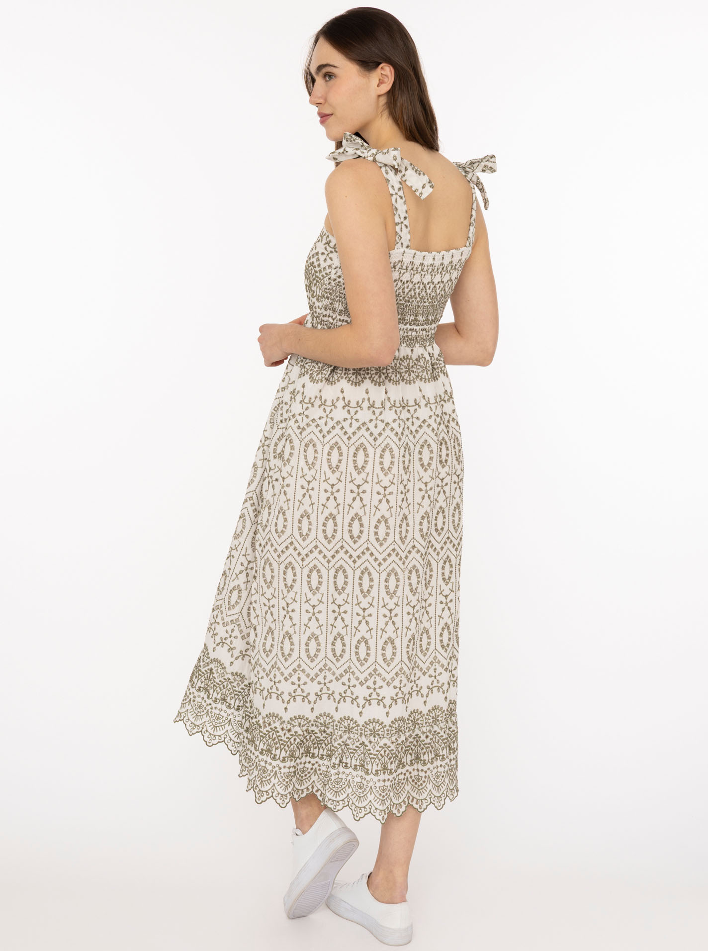 ART69b01a0e29b27_064_IMG_0424-2