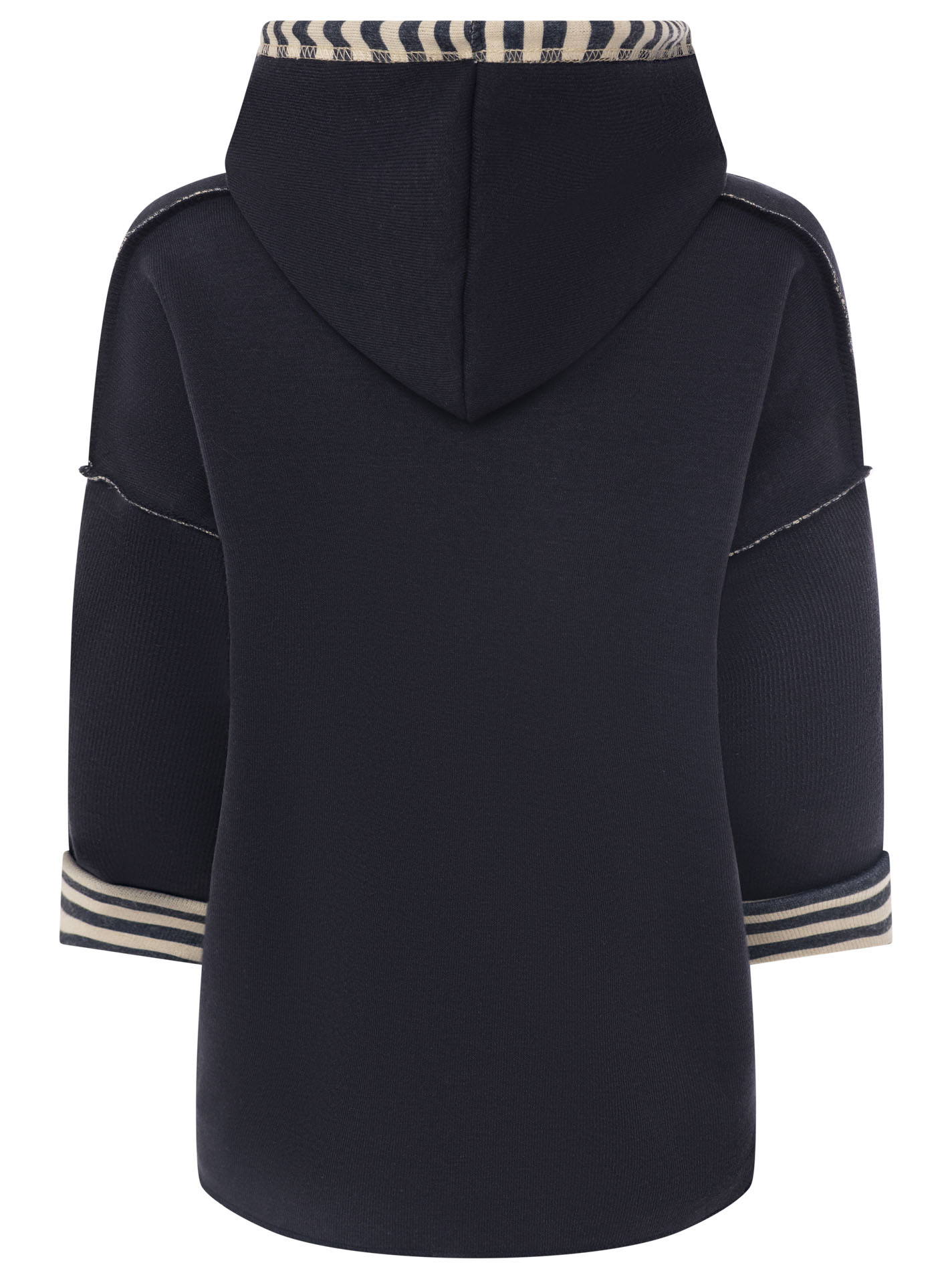 ART69d758807f067_019_175A3932