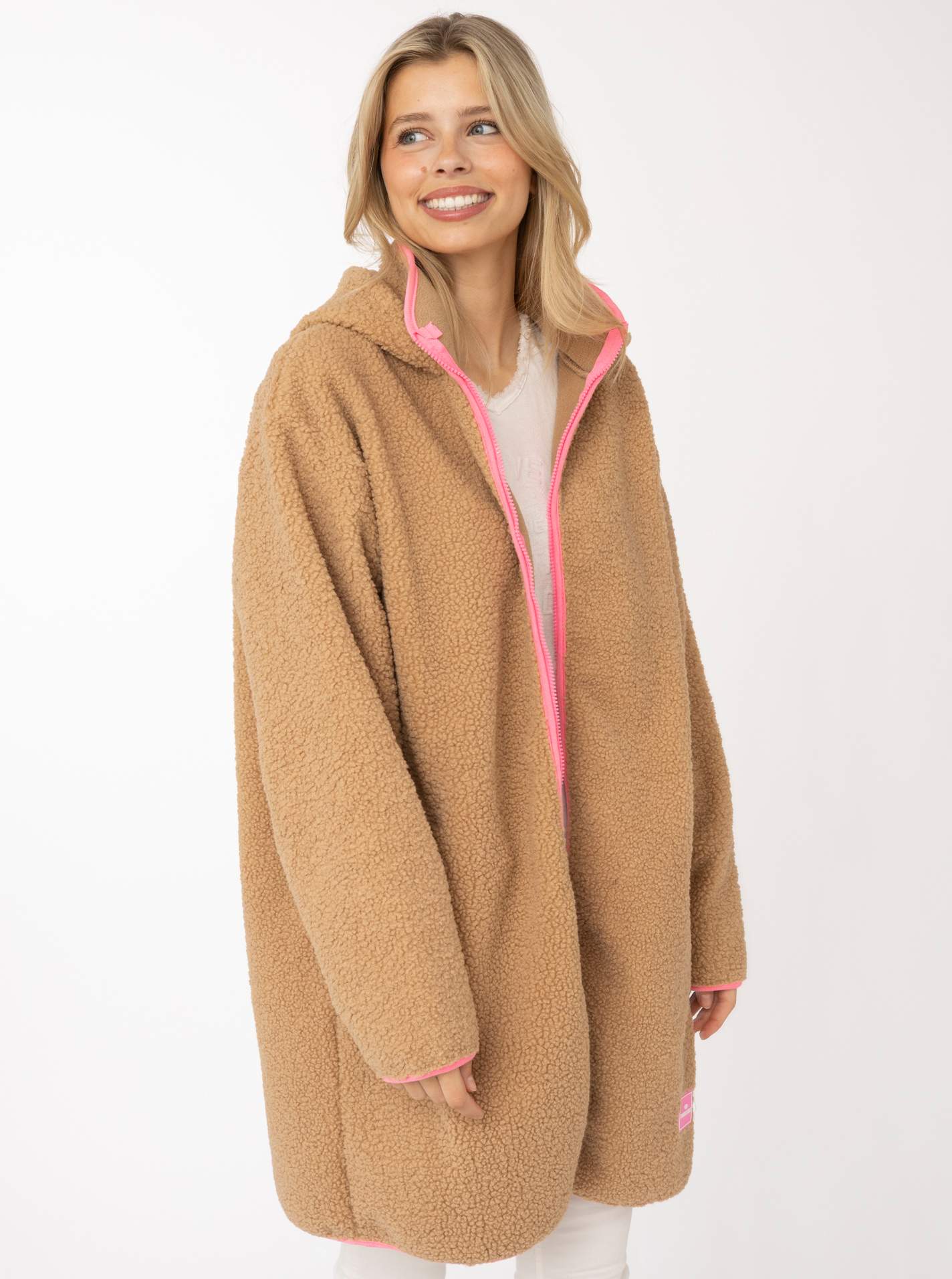 Mittelbeige