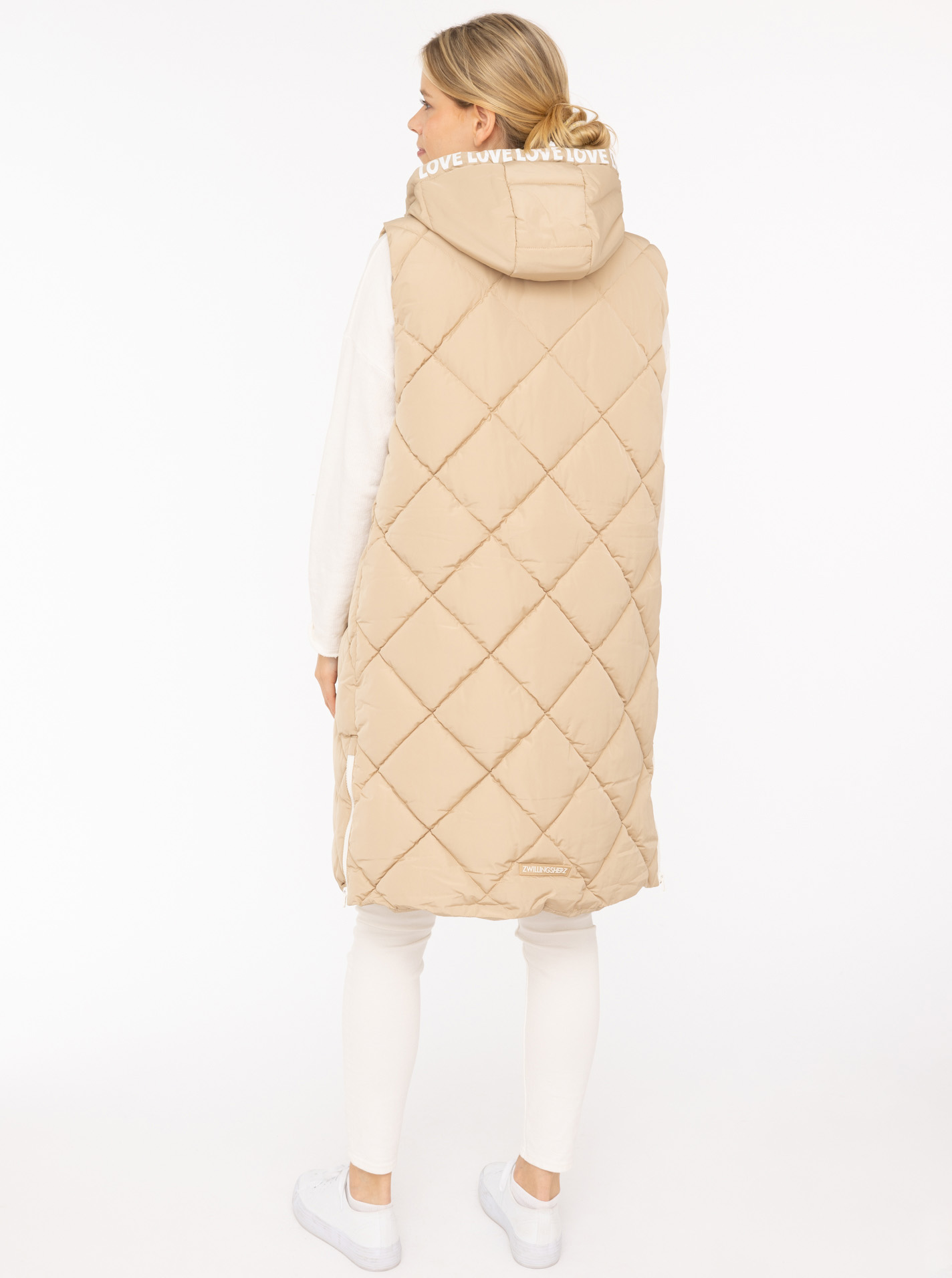 ART68554739339a4_029_IMG_0314-2