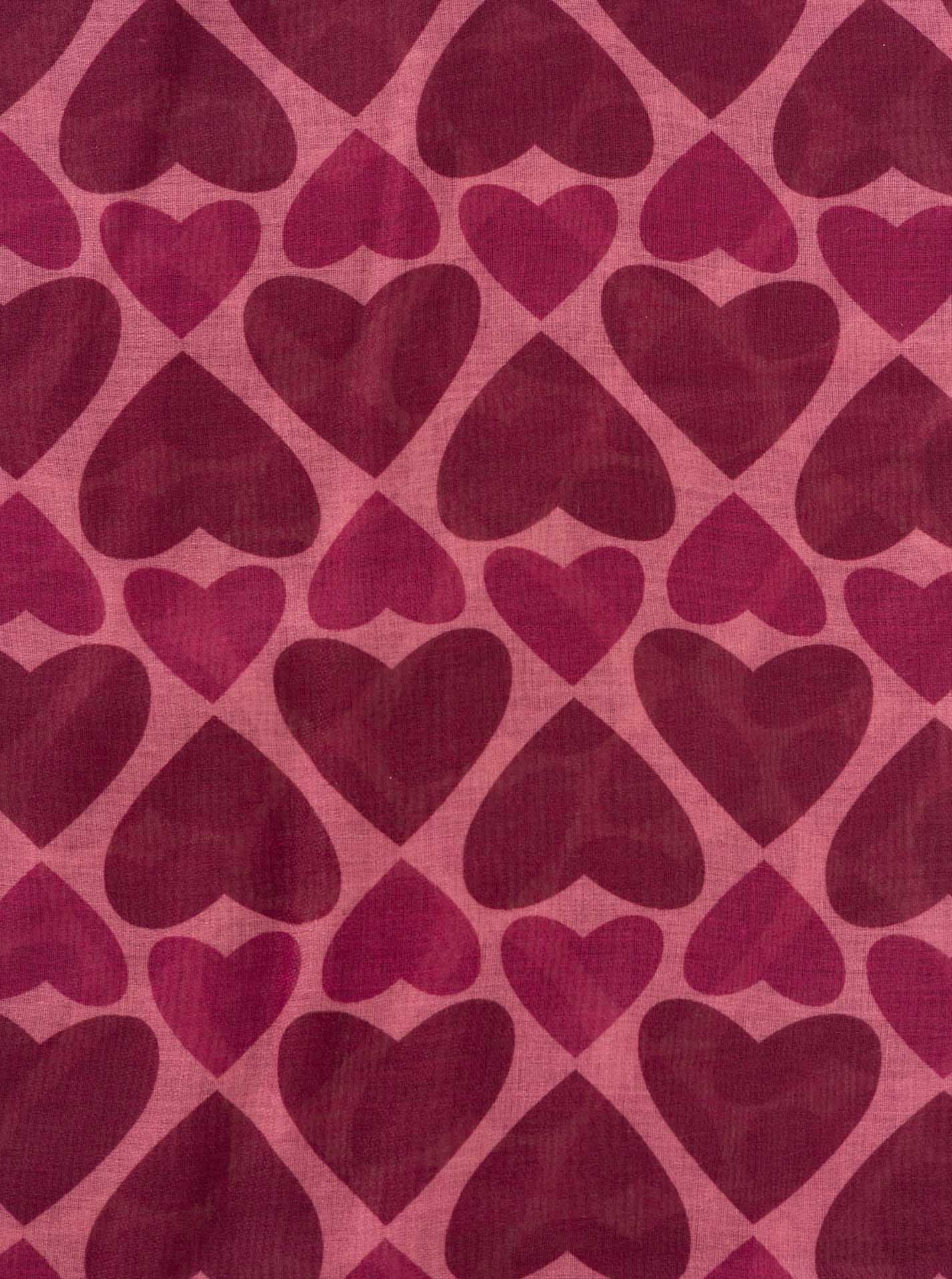 ART69f31f6e13799_058_Schal_HerzenAllover_41108_Bordeaux_Detail