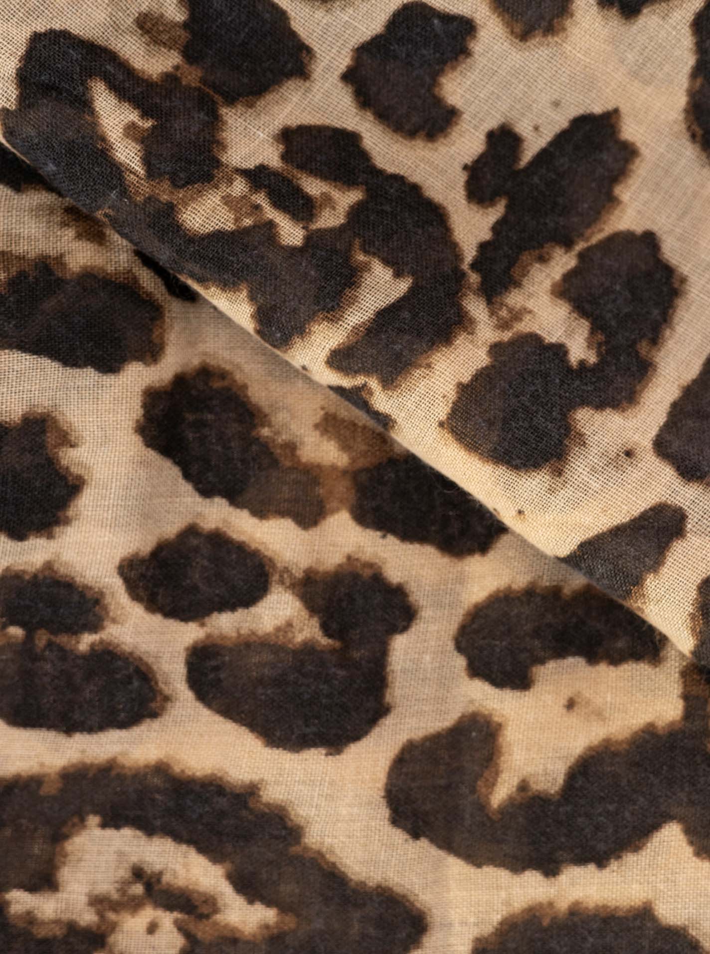 ART69736a2332c50_032_Schal_Leo_4106_K25829_Braun_Detail