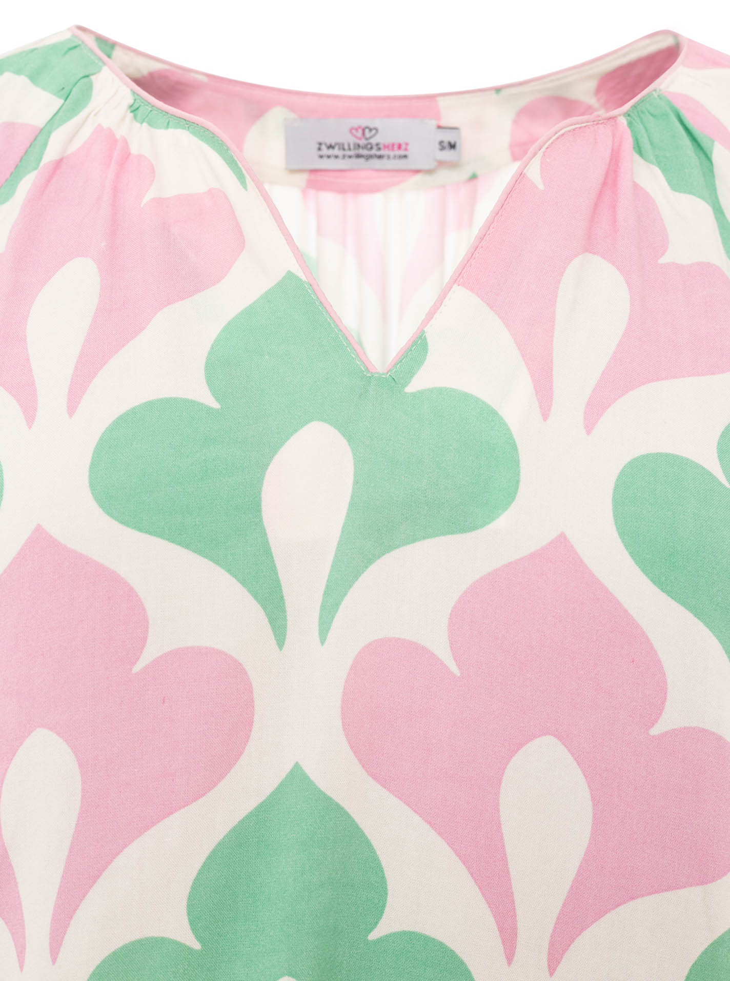 ART698494cb9cc7a_022_Bluse_GraphicFlower_33472_Rosa_Detail