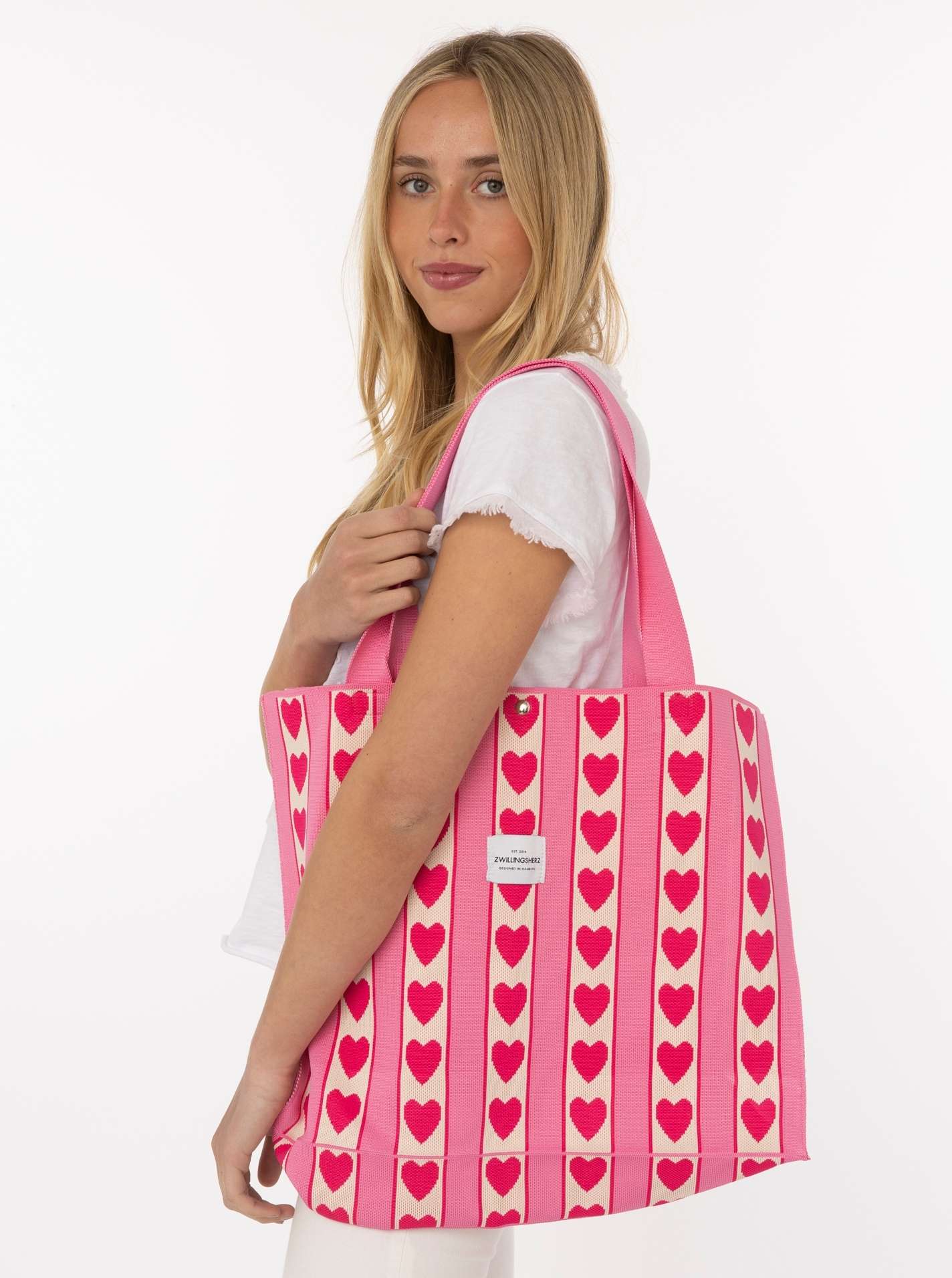 ART69d4edf0c8b54_013_122 Shopper "Leo & Herzen"