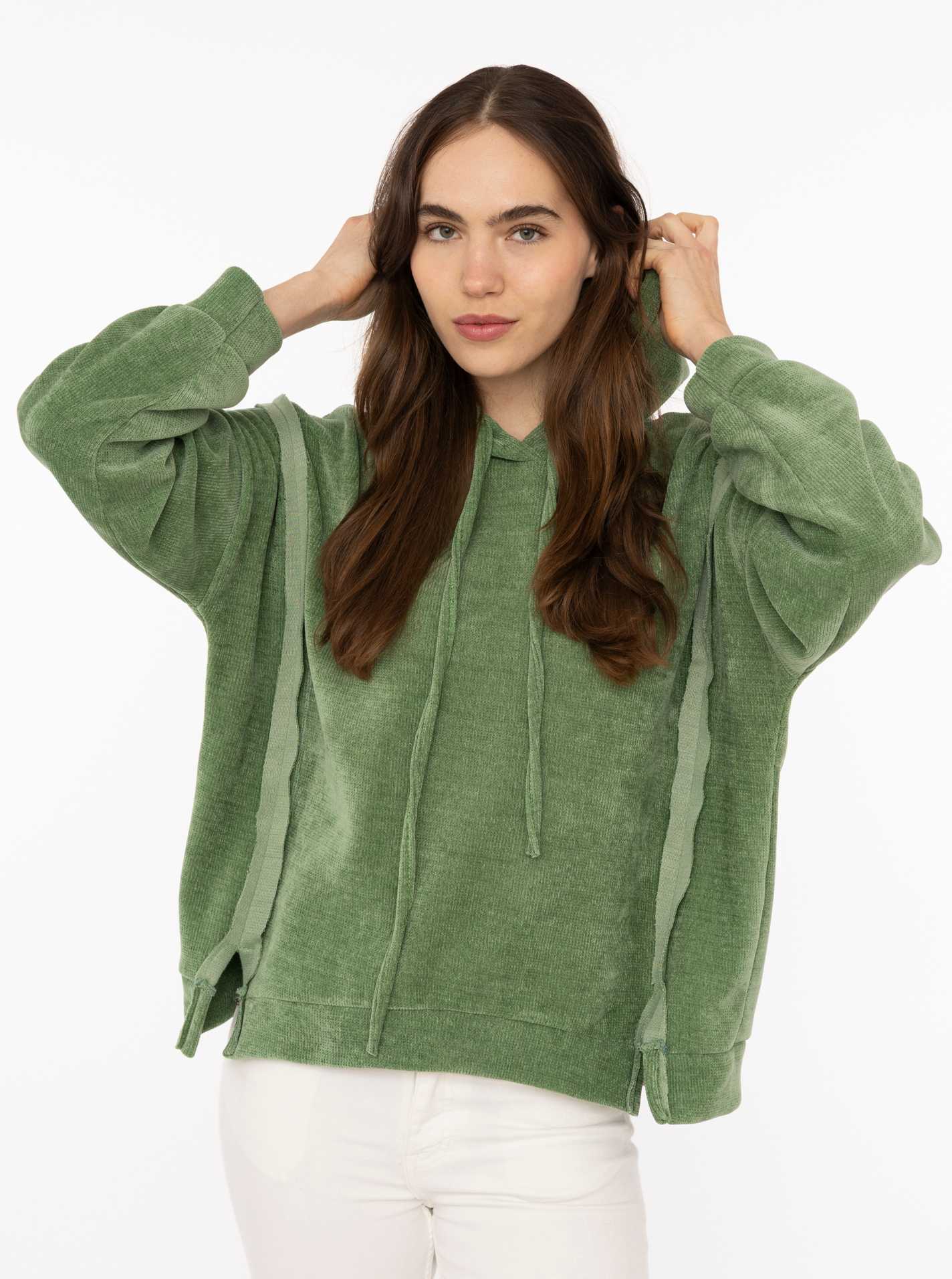 ART69df2fc595369_064_Model_HoodieKord_SoftTouch_2019AAX_064_Grn Hoodie Kord "Soft Touch"