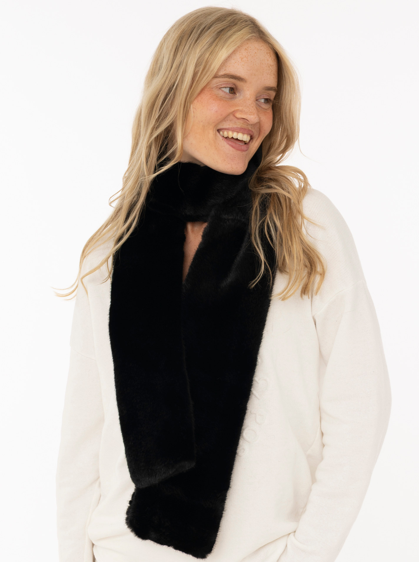 Schal "Fake Fur Classic"