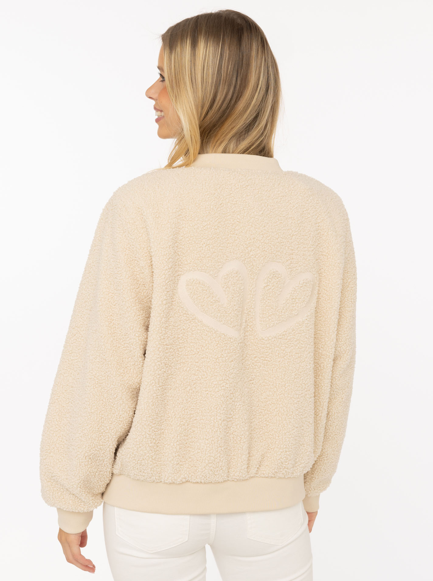 ART68f88b308296a_001_IMG_0226