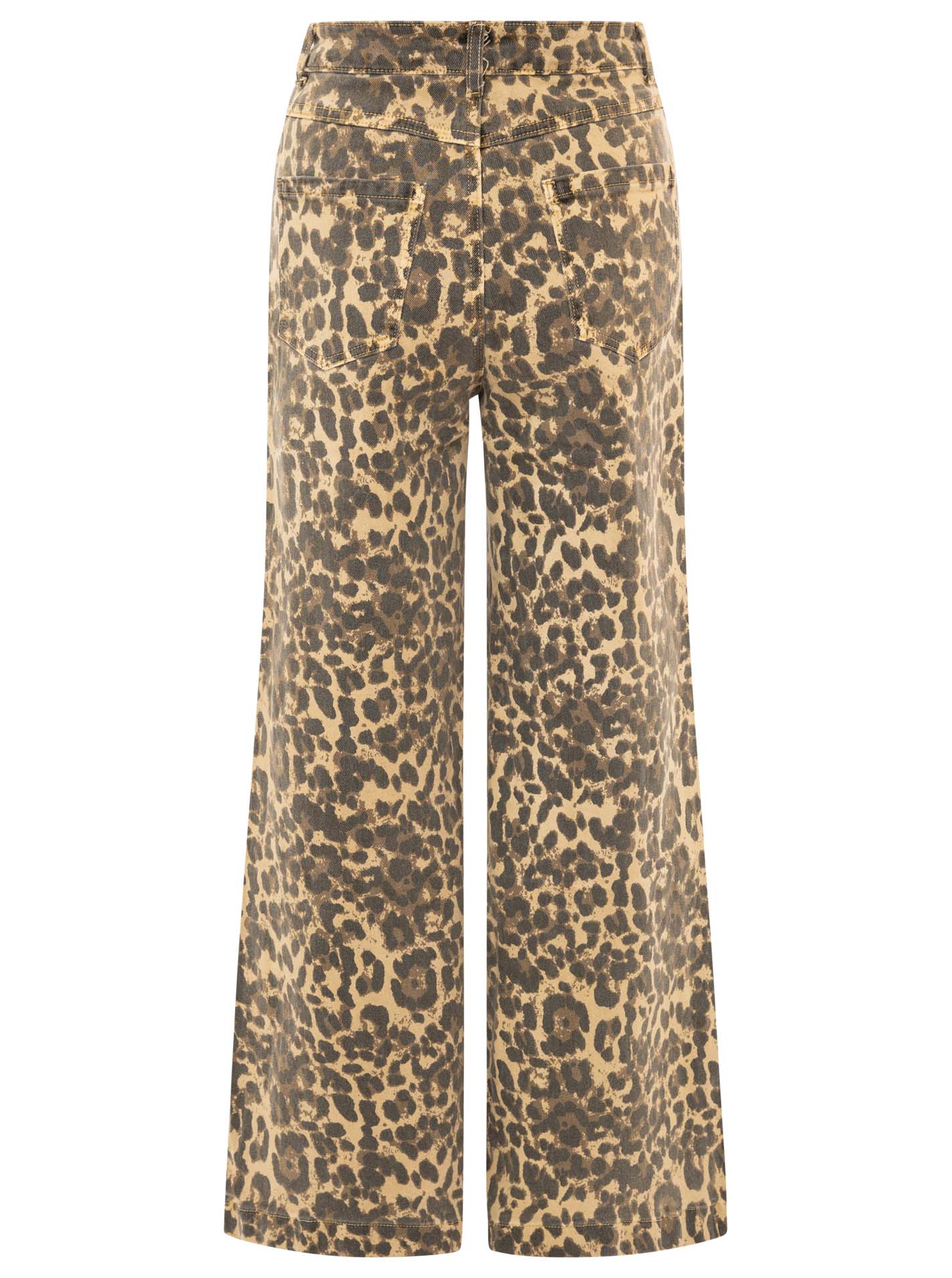 ART6942675a26148_029_175A0123