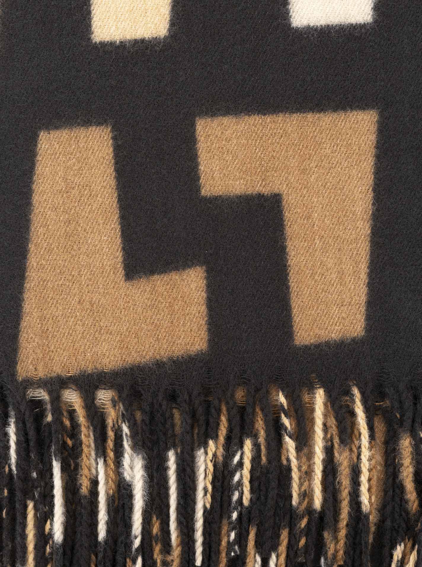 Schal "geometric L"