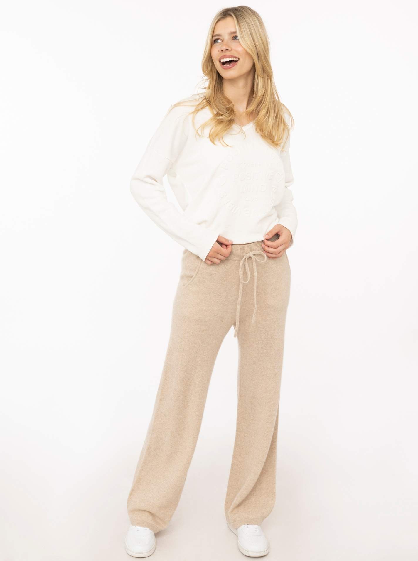 100% Cashmere Cozy Wide Leg Pants