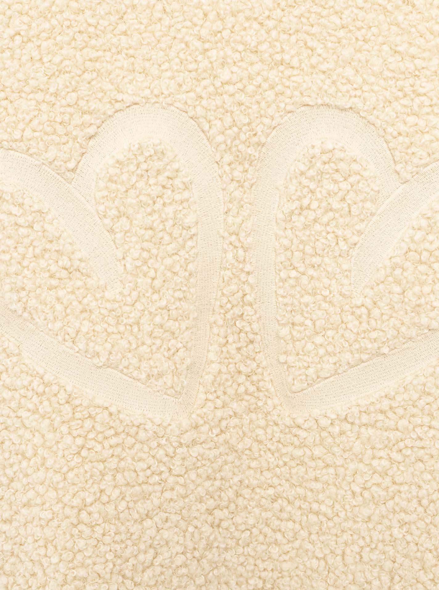 ART68f88b308296a_001_175A7856