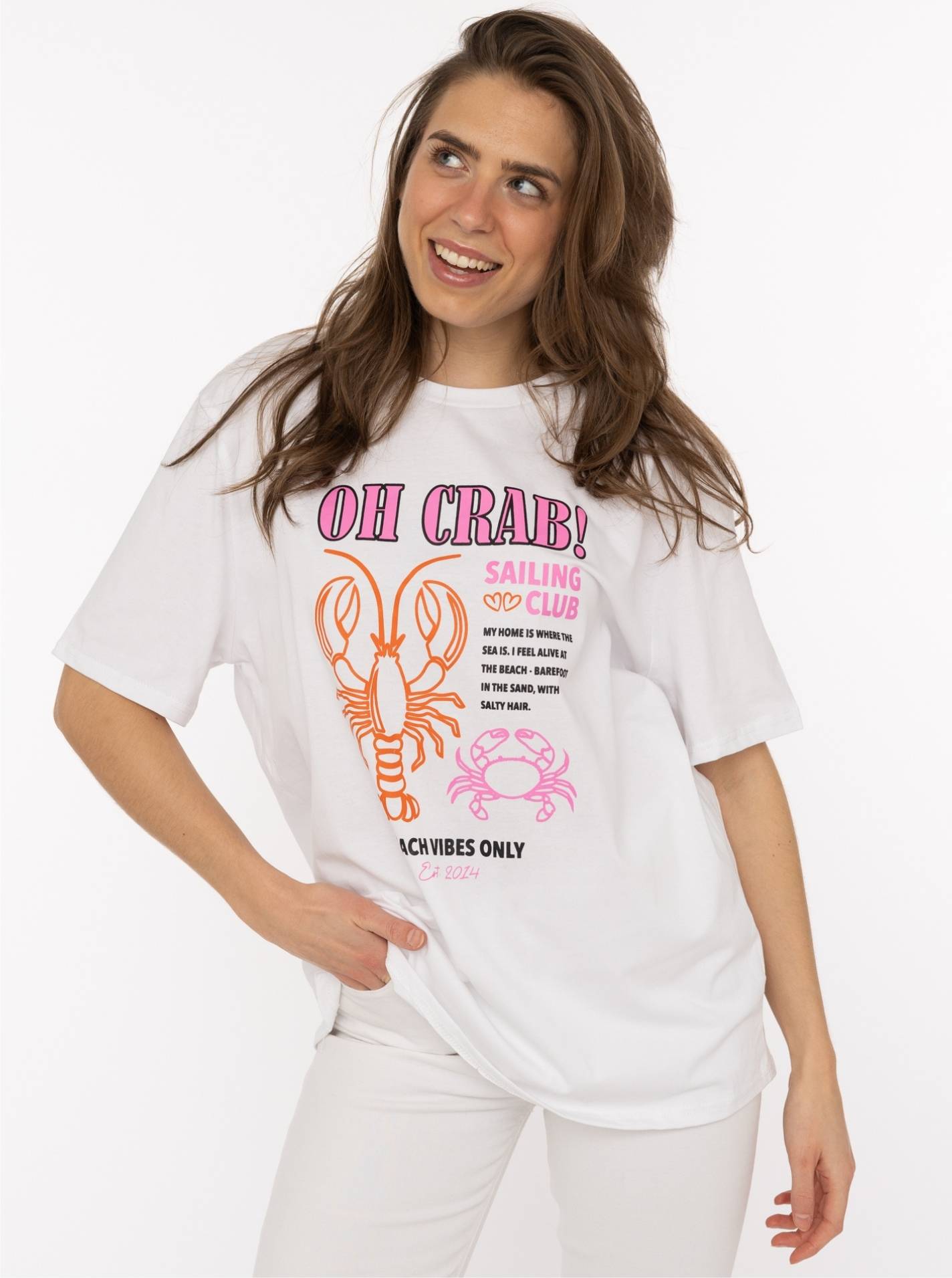 ART6985e0f1b9a8d_027_Model_TshirtOversized_OhCrab_47026_K258169_Wei T-Shirt "Oh Crab"