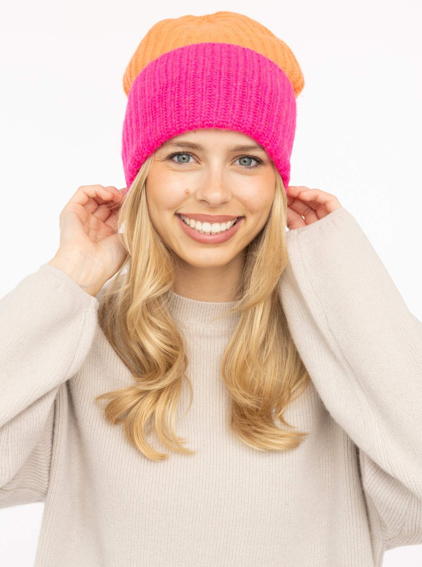 100% Cashmere Grobstrickmütze "Zweifarbig"