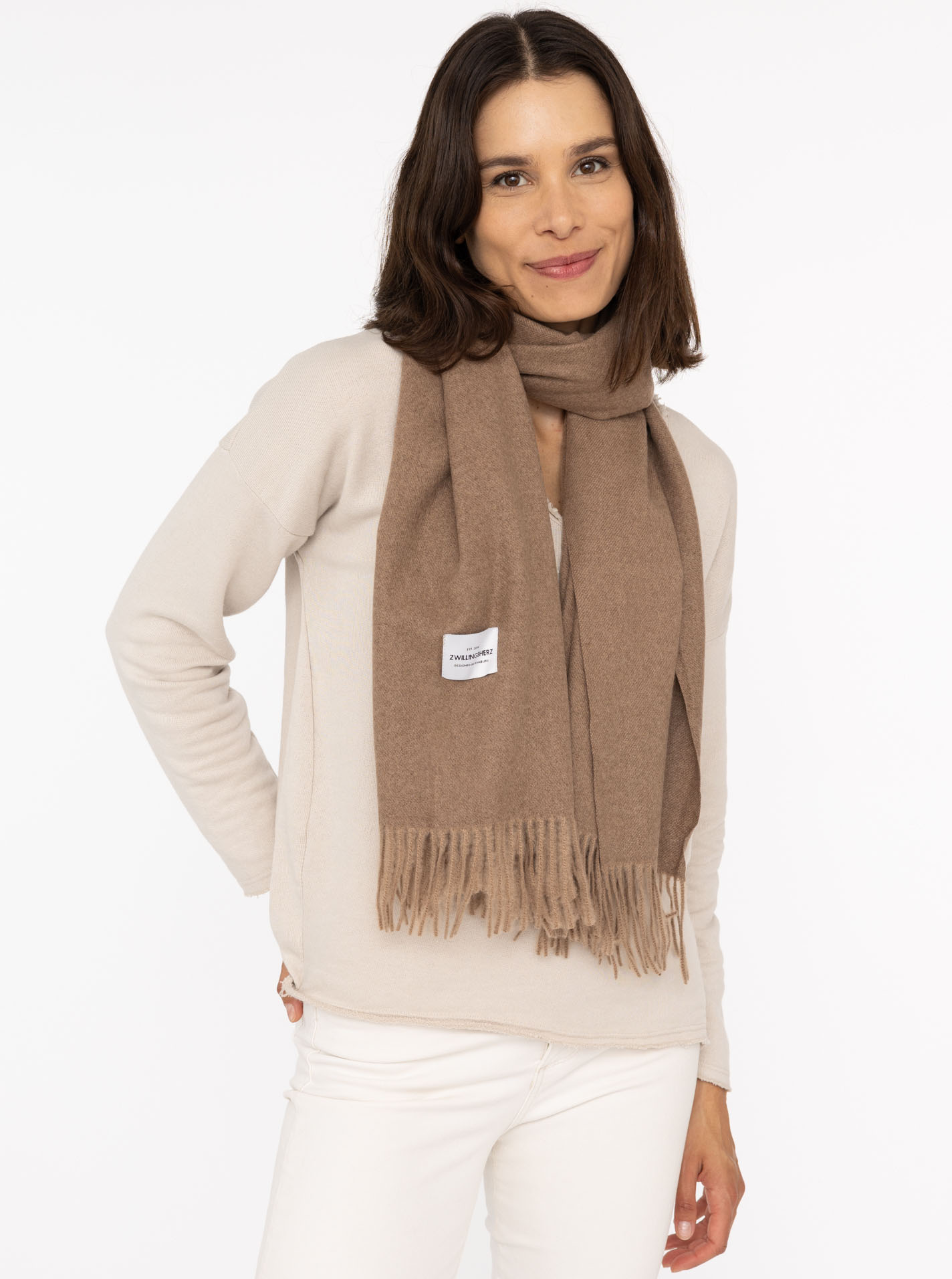 ART68a85b81707e7_034_IMG_0031 Kuschelschal "Uni & Franse"