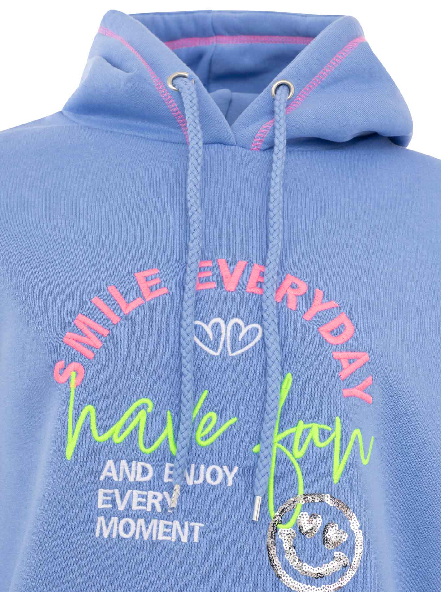 ART69e09e531efcf_087_175A6202