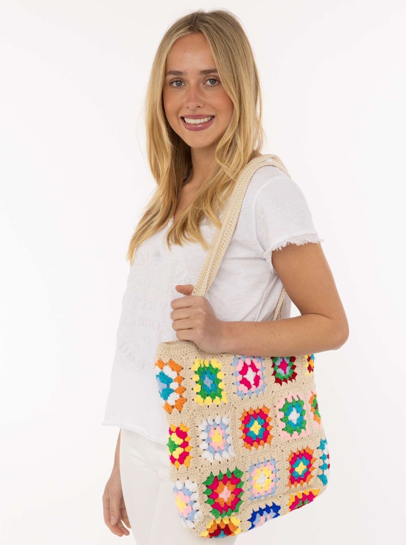 ART69d4d627252ea_029_130 Häkeltasche "Neon"