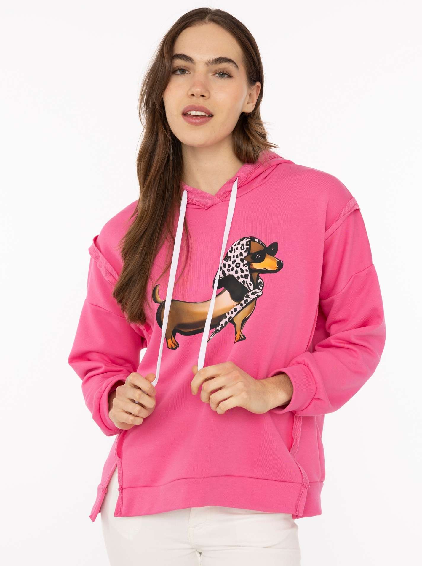 ART69df355d3fa58_013_Model_Hoodie_MadameDackel_2022AAW_013_Pink Hoodie "Madame Dackel"