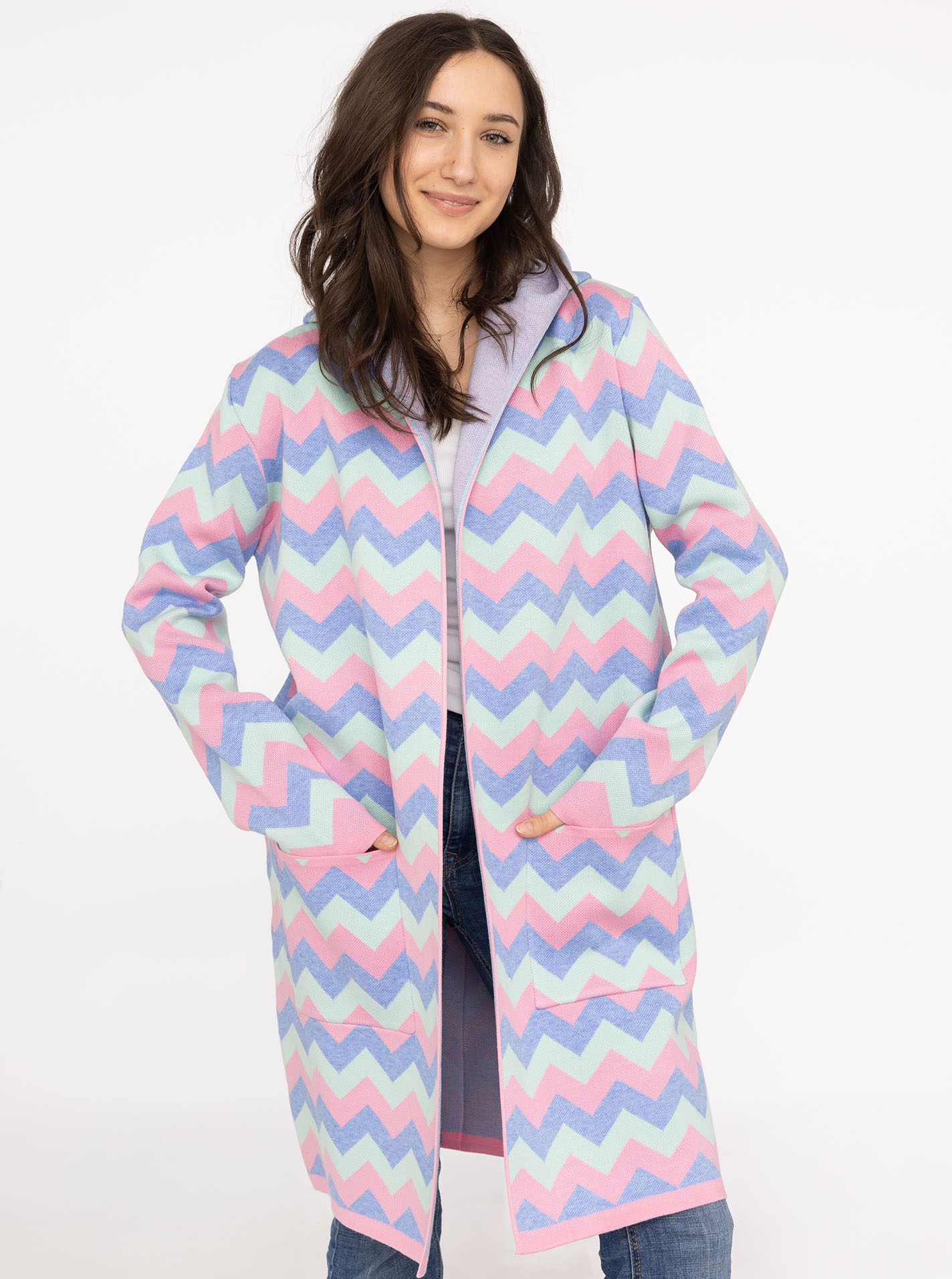 Cardigan Viskose "Kapuze & ZickZack"