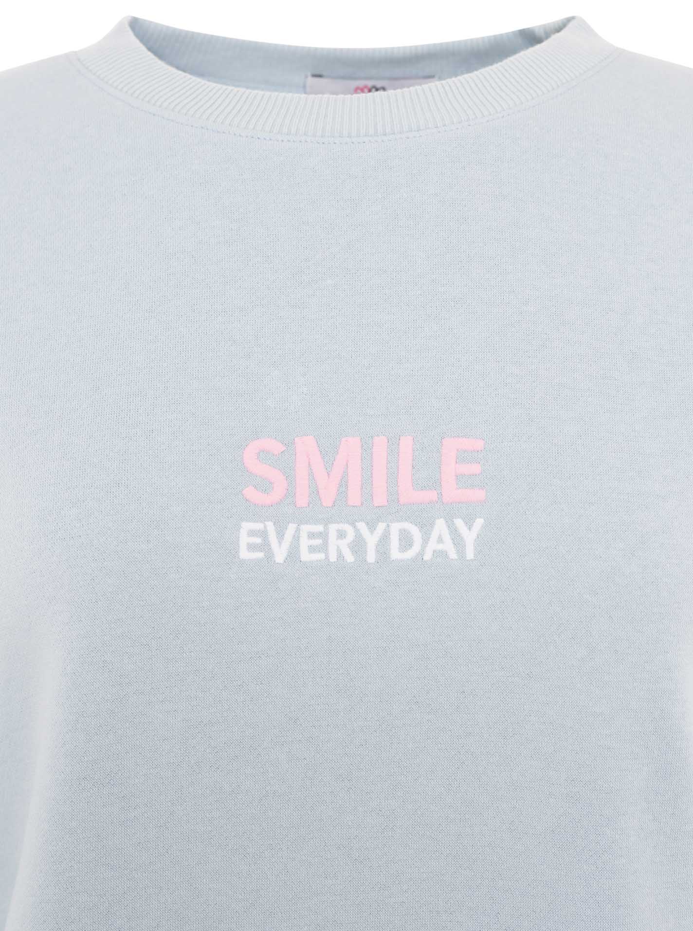 ART69e5dd45ceb36_018_Sweatshirt_SmileEveryday_45051_Hellblau_Detail
