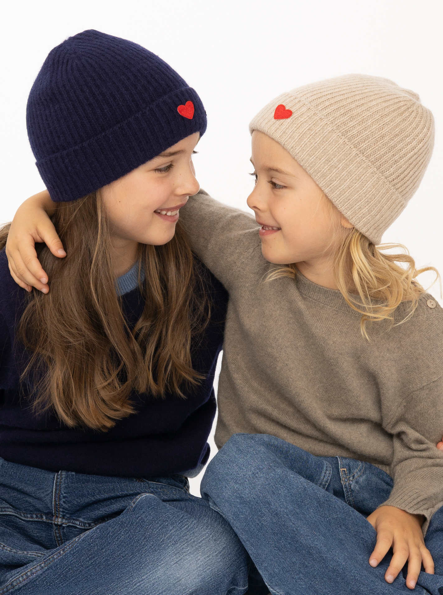 100% Cashmere Kids Beanie Herzpatch