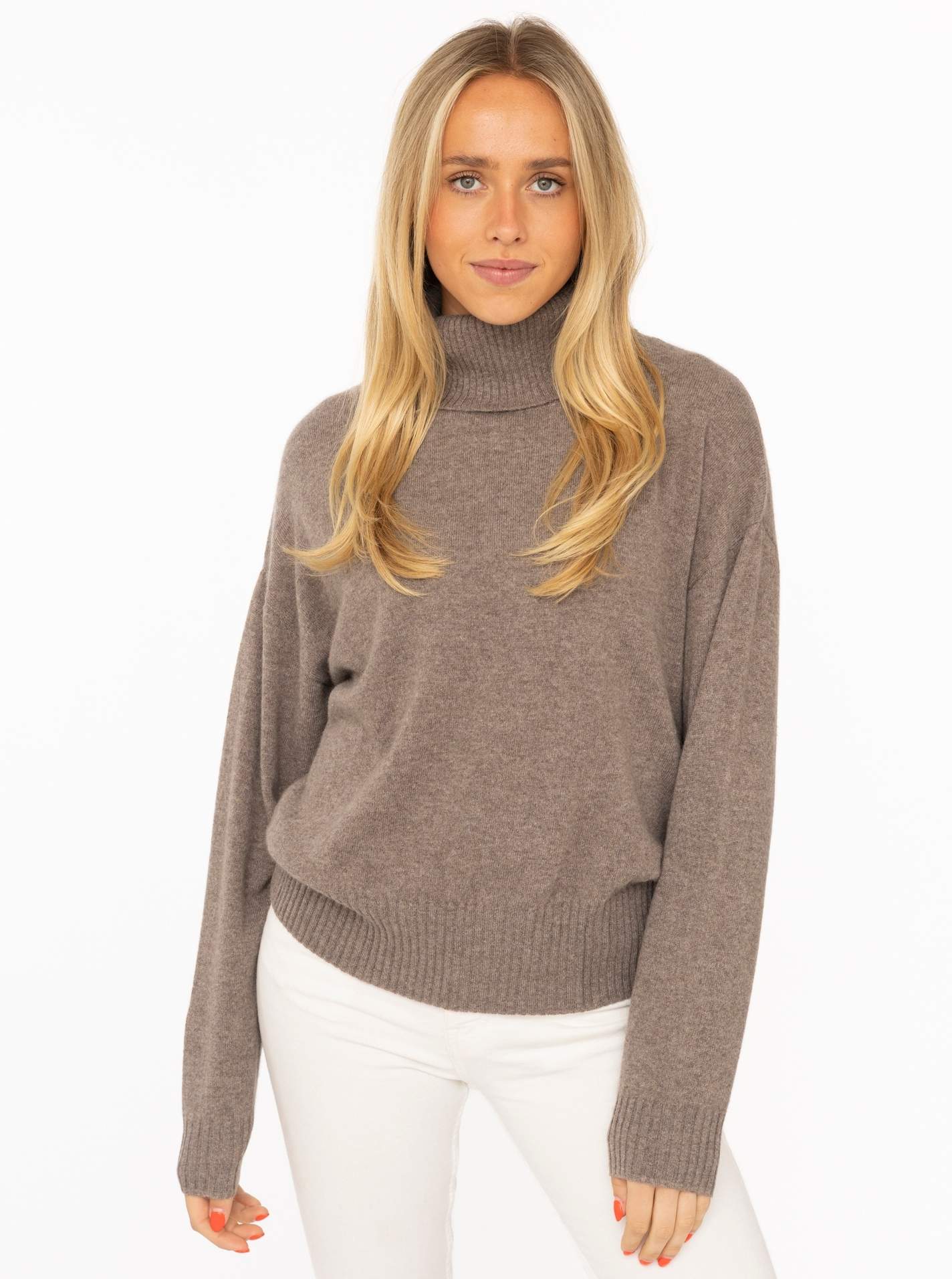 100% Cashmere Boxy Rollneck