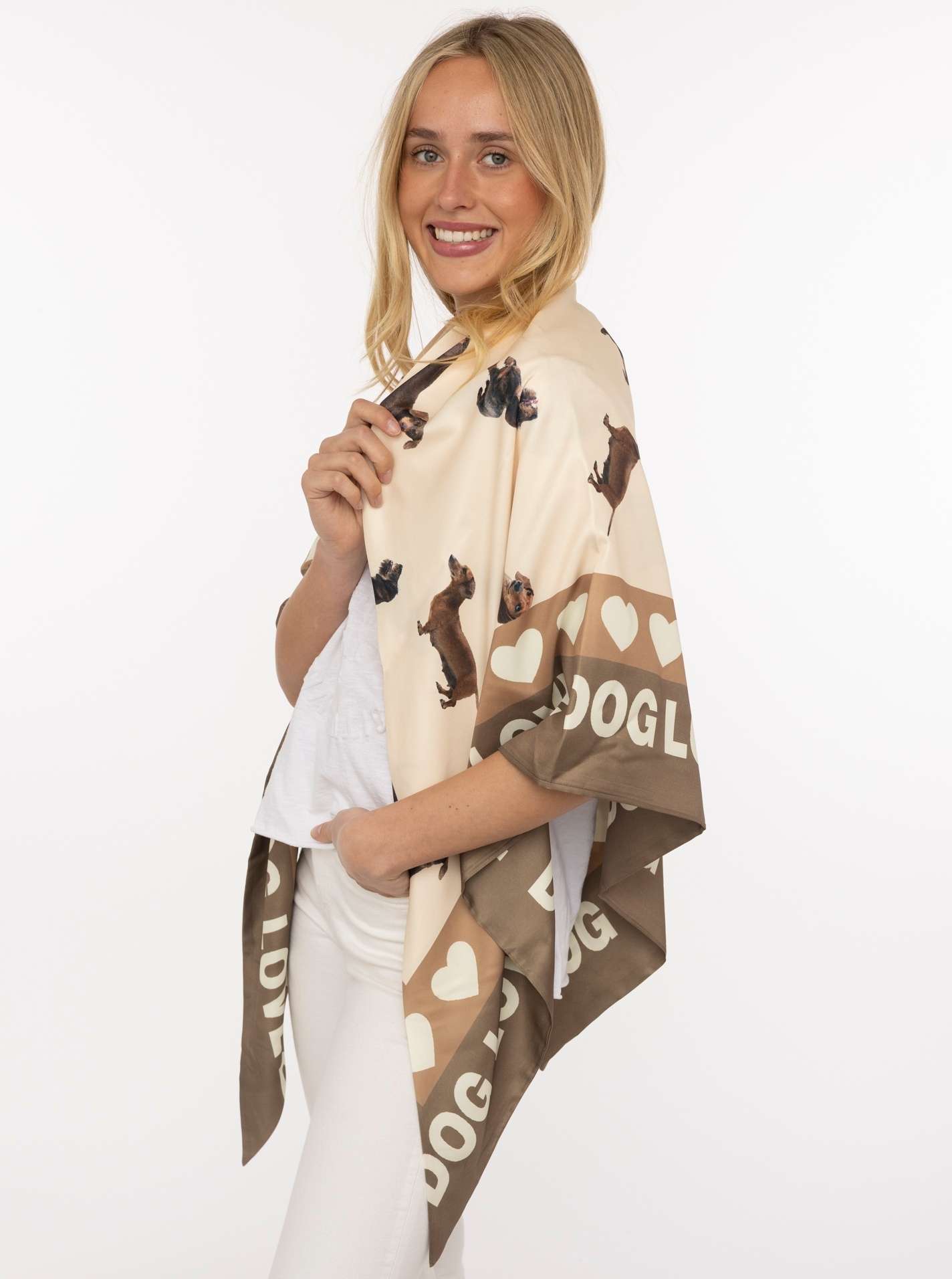 ART69d4f61880173_029_101 Dreieckstuch "Dog Love"