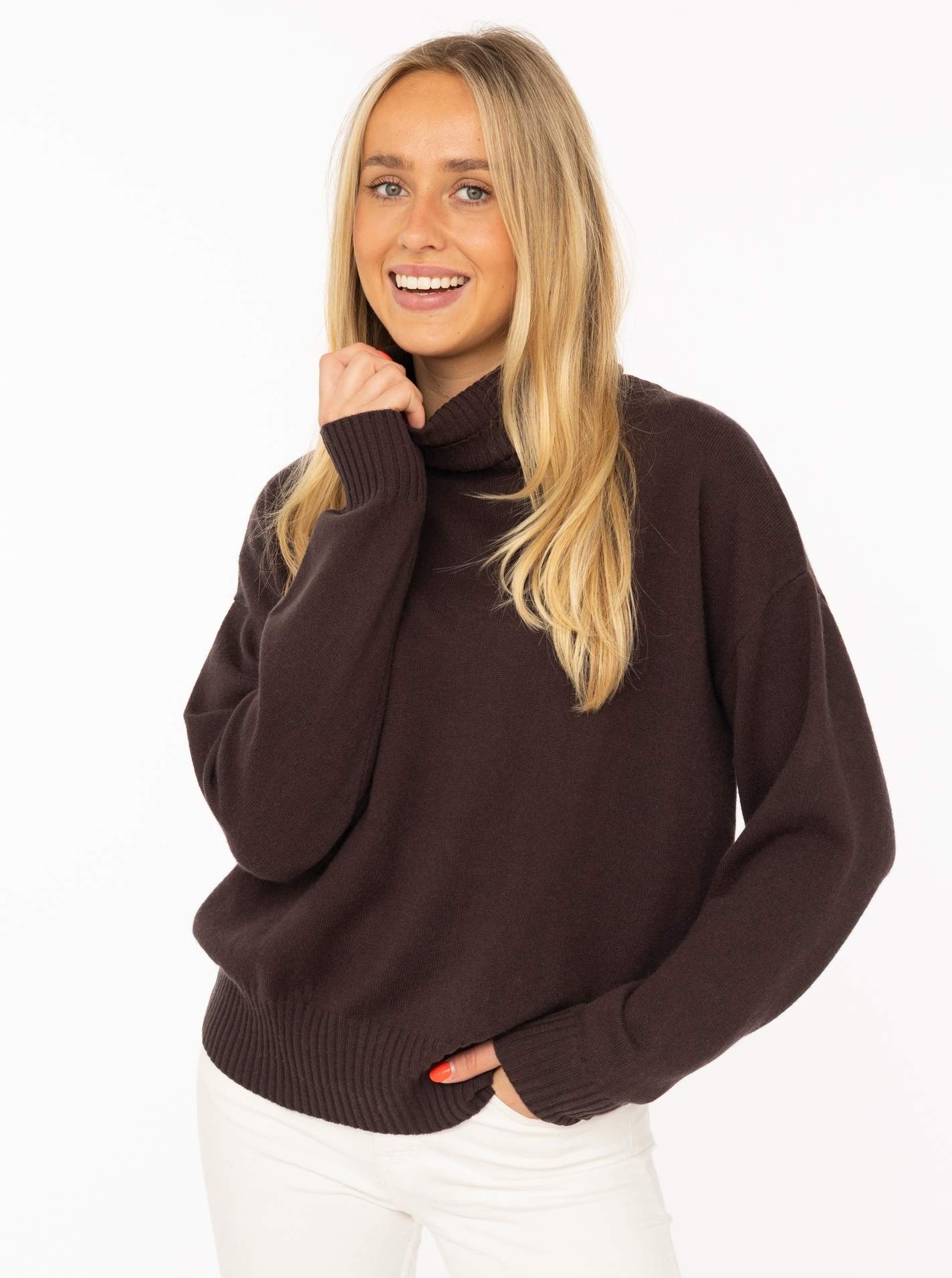 100% Cashmere Boxy Rollneck