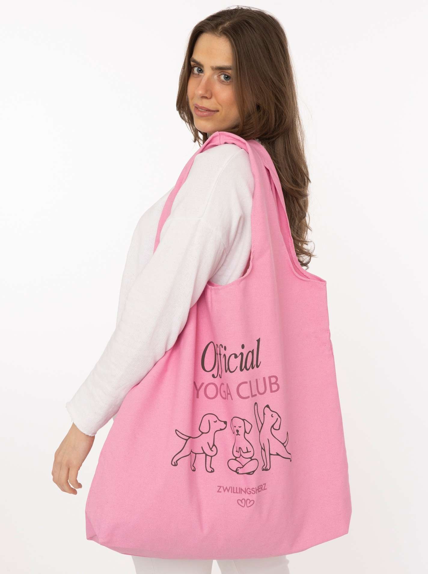 ART69b3f2c715c10_013_Model_XXLShopper_Yoga_4606-SS26-12_013_Pink XXL Shopper "Yoga"
