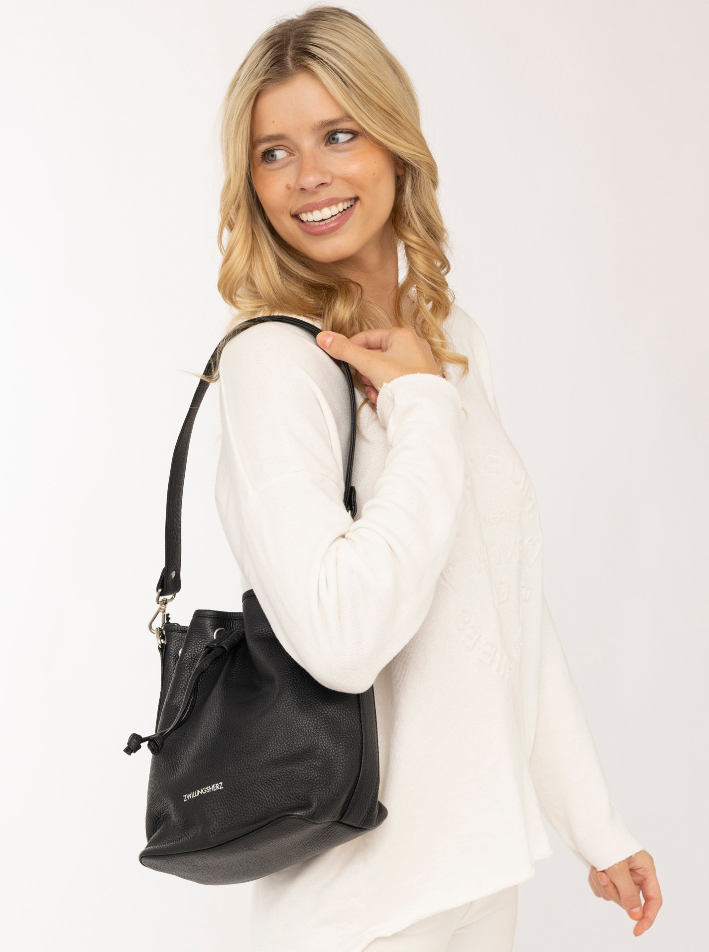 Ledertasche "Drawstring Bag"