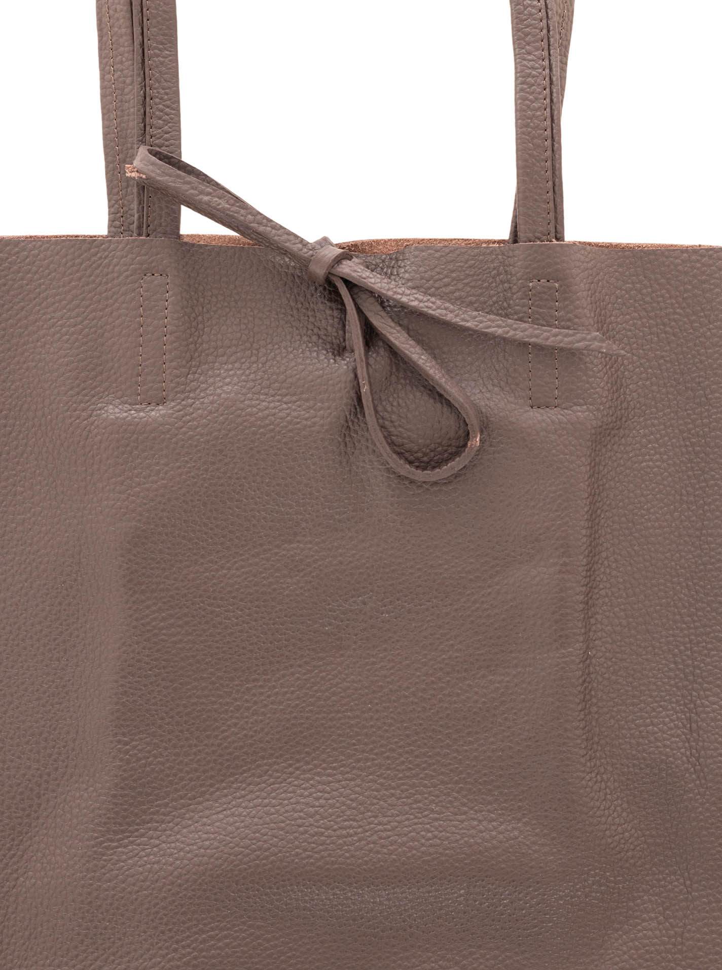 ART69eb169fdaa8d_036_175A7046