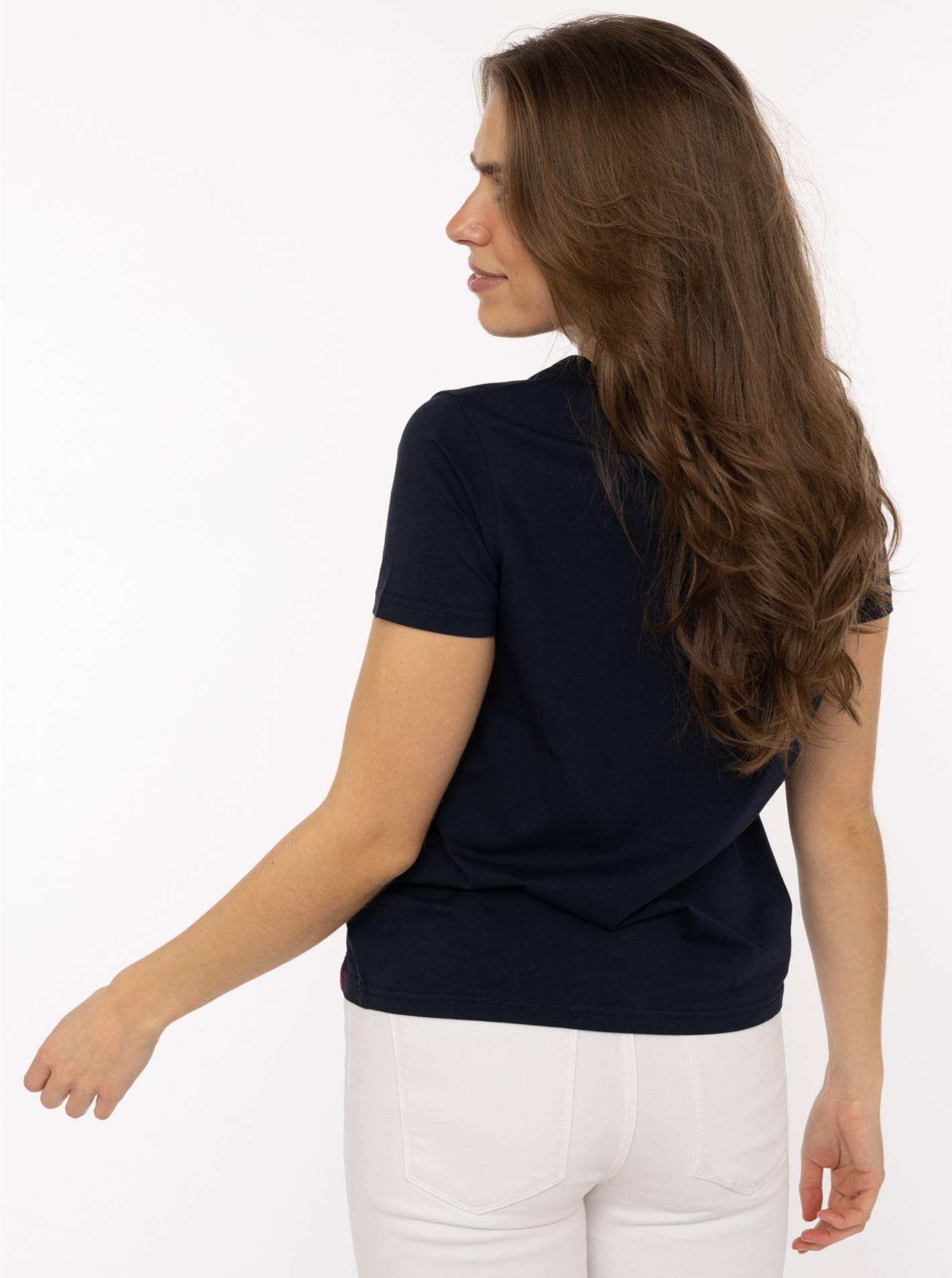 ART693abe4b92879_005_172