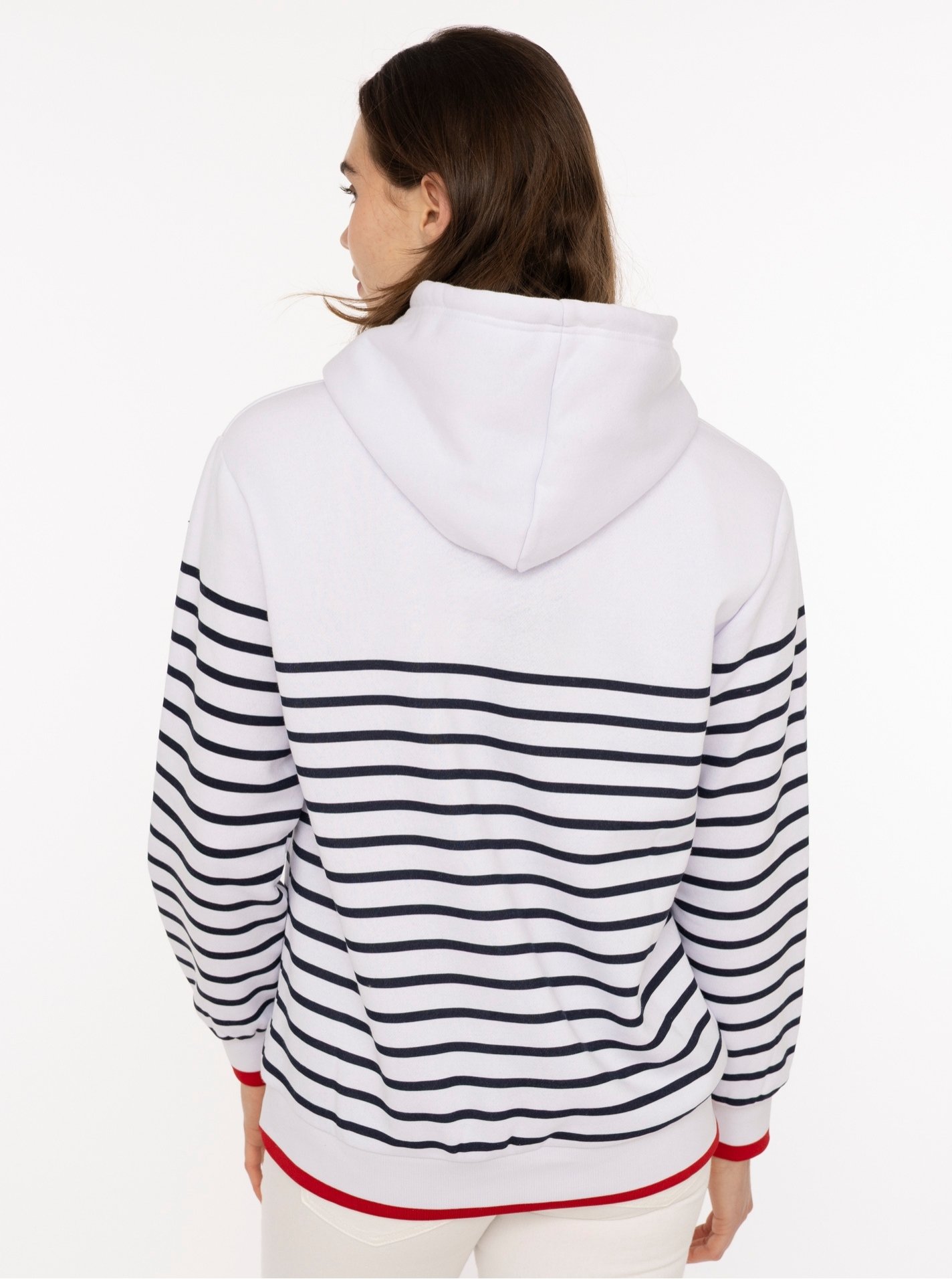 ART6983336578346_005_DesignohneTitel-8