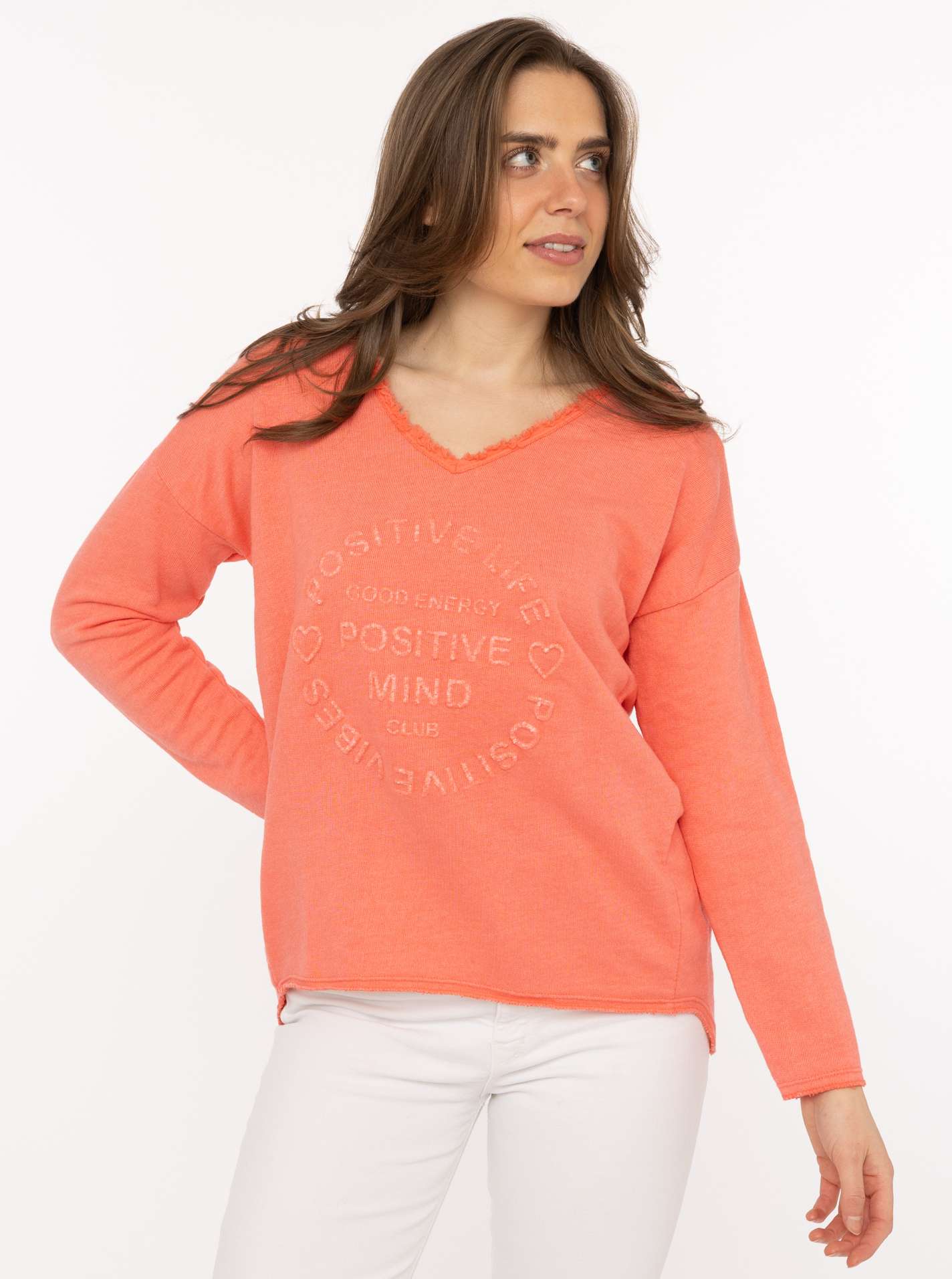 ART69c3b254e313d_057_Model_SweatshirtBW_PositiveMind_2016-19298_1378_898_Koralle2