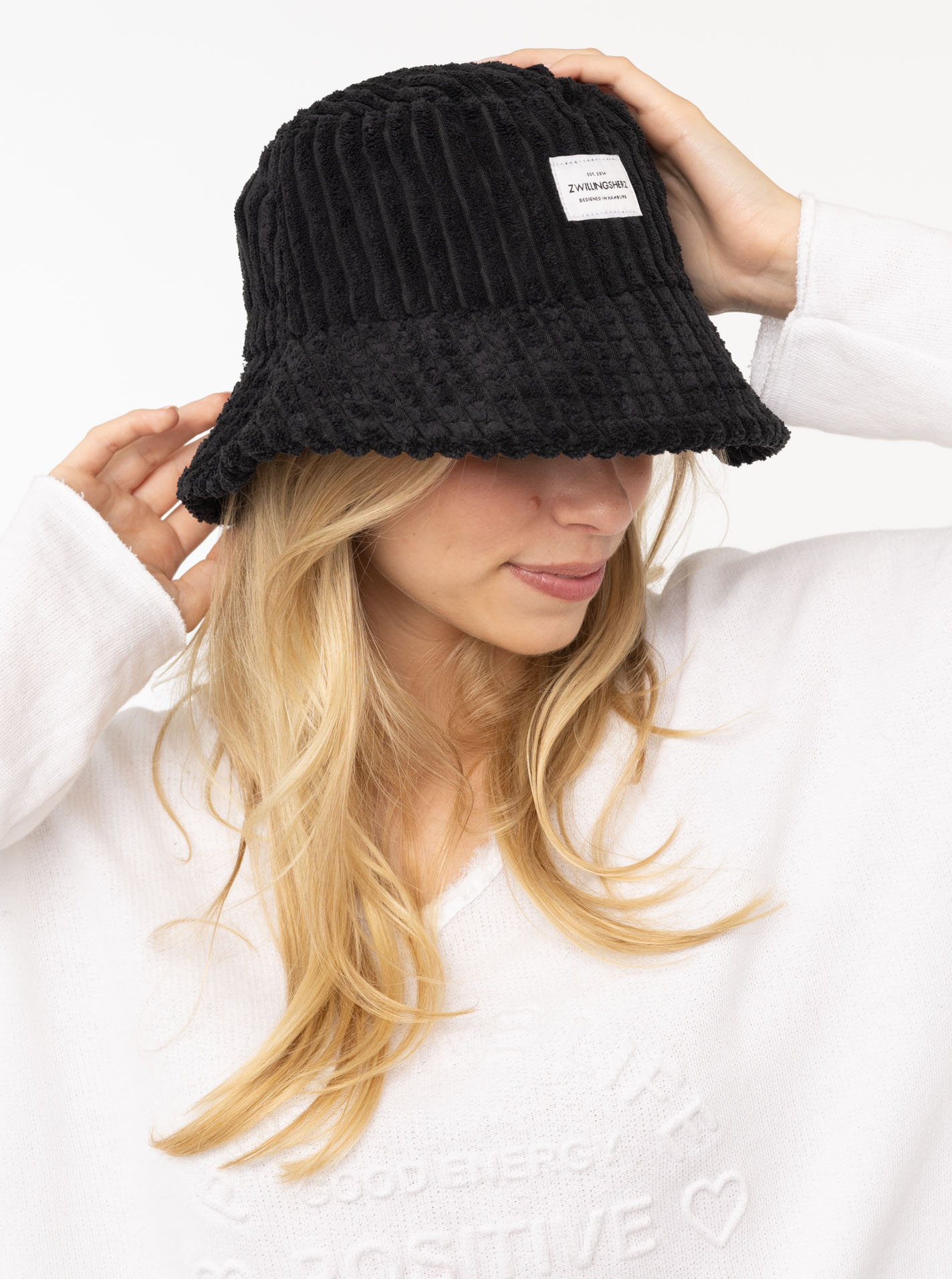 Bucket Hat "Cord"