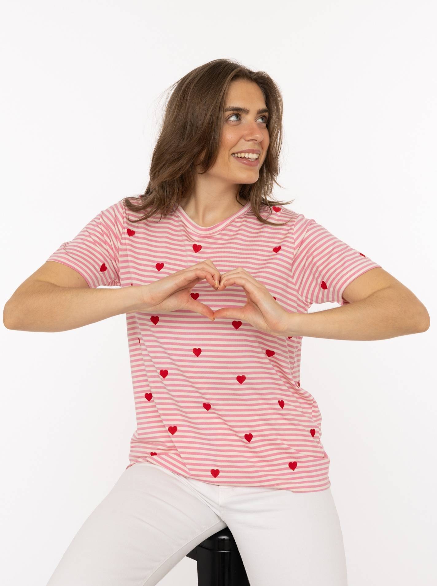 ART693abdcd6fff4_049_128 T-Shirt Streifen "Herzen"